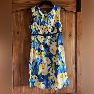 Perceptions New York size M beautiful floral pencil skirt sleeveless dress